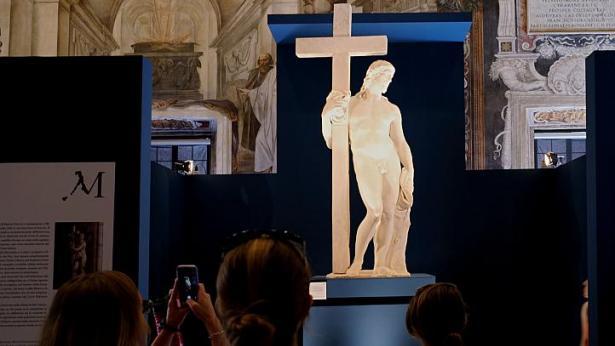 Michelangelo show in Rome lauds 'universal artist'