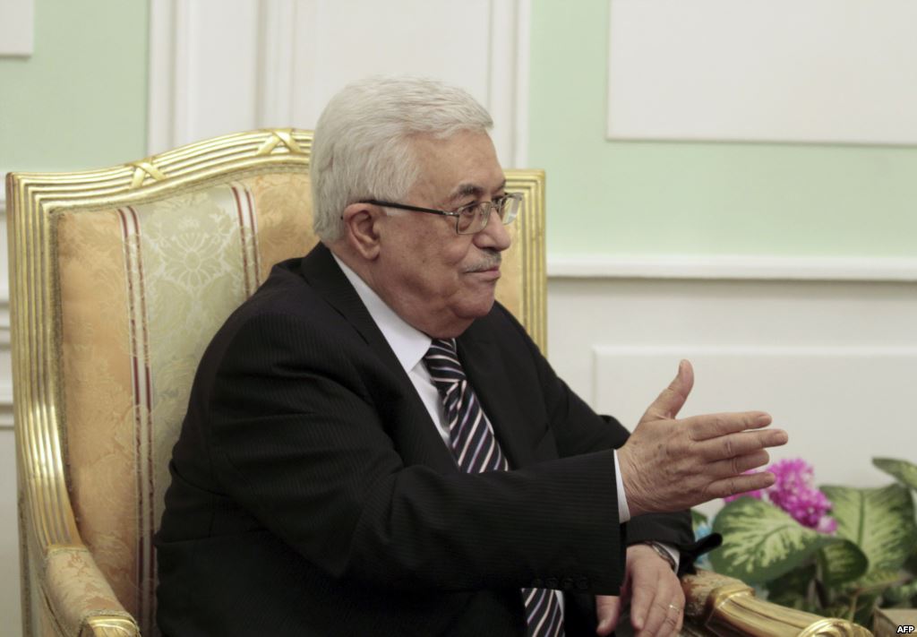 Abbas asks France to lobby Hamas allies for Gaza truce
