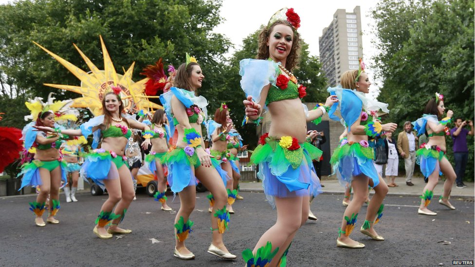 Notting Hill Carnival brings reggae beats to London streets