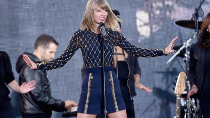 Spotify foe Swift at No. 1 with streaming-backed chart