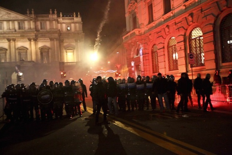 Riot police clash with protesters at La Scala opening night