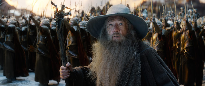 Fantasy epic 'The Hobbit' casts spell on box office