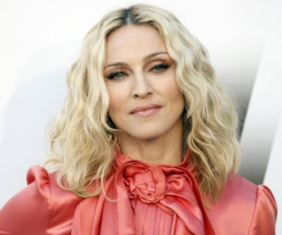 Madonna Paris concert sells out in 'five minutes'