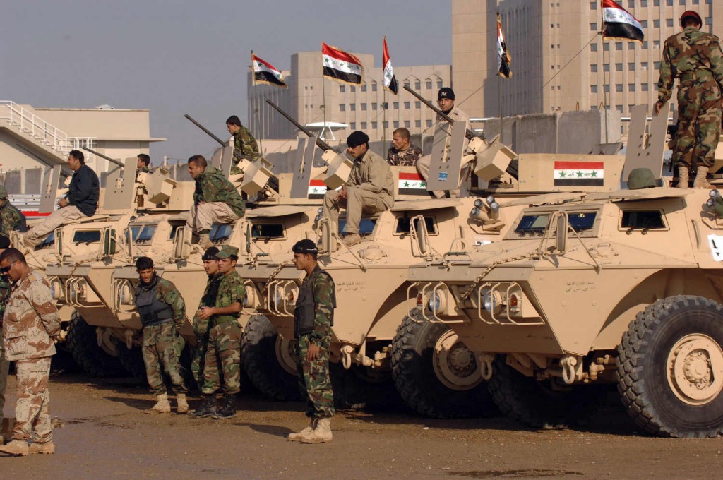 Iraqi forces pound besieged Tikrit jihadists