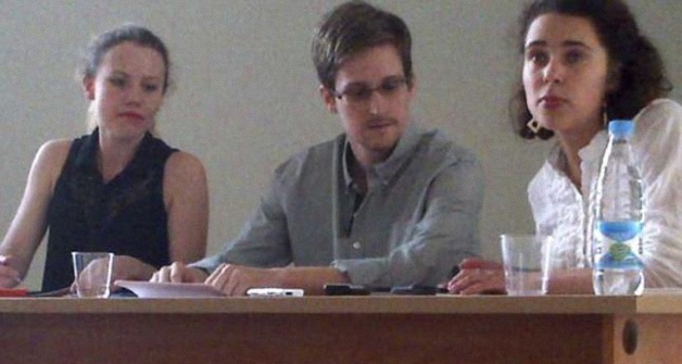 Journalist denies claim that Snowden files breached