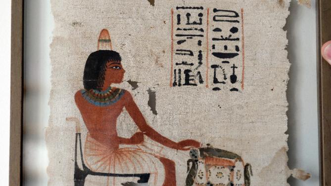 Rare ancient Egyptian shroud fetches 374,000 euros at auction