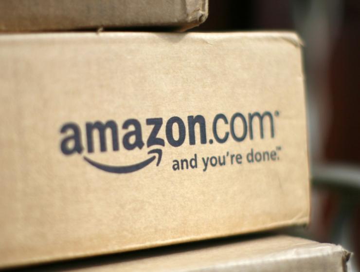 Amazon takes its publishing program global