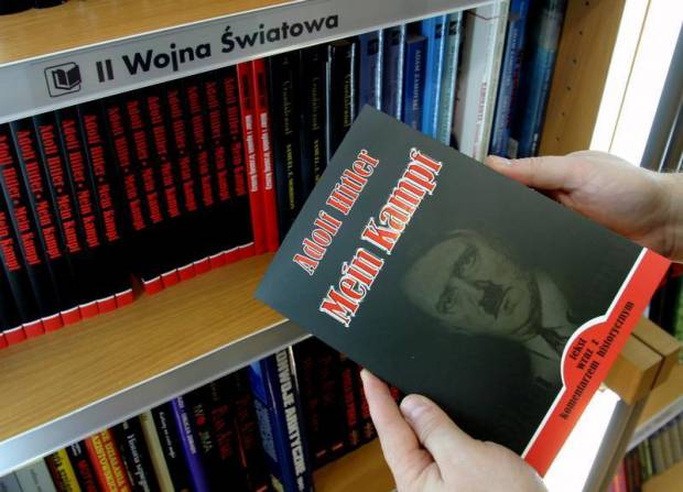 German, French versions of 'Mein Kampf' readied as copyright ends