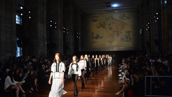 Fashion Week opens in Sao Paulo Fashion Week opens in Sao Paulo