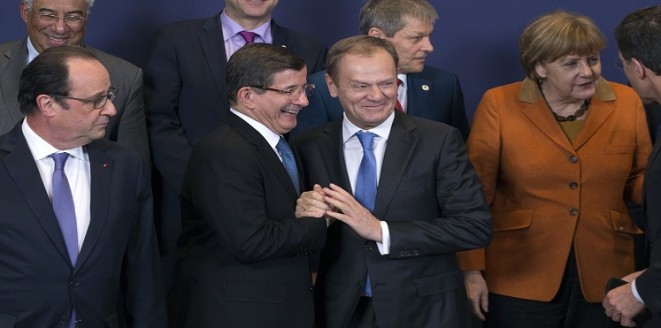 EU pushes for 'breakthrough' Turkey migrant deal next week