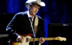 Bob Dylan still silent on Nobel win