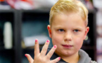 Internet nail-varnish dare nets sick Dutch 6-year-old a million