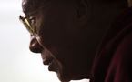 Dalai Lama : Journalists should be nosey as elephants  
