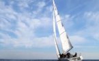 Authorities seek to stop Dutch girl's solo sailing dreams