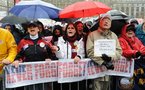 Hundreds protest New York 9/11 trial