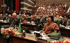 Kadhafi opens summit, suggests Qatar emir is overweight