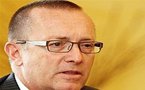 US warns Syria but defends engagement