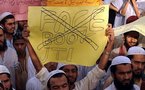 Pakistan lifts ban on YouTube