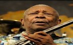 B.B. King vows to keep playing until 'called from above'