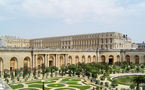 Japan artist brings manga controversy to Versailles