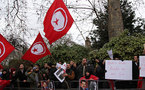 Tunisia calls up army reservists to confront unrest