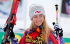 Shiffrin claims fourth season title with giant slalom win