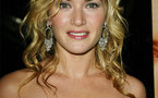 Winslet helps escapees as lightning torches Branson home