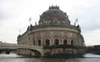 German museum piece falls victim to cleaning lady