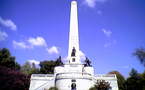 US copper thieves steal sword at Lincoln tomb