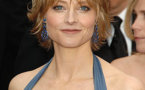 Jodie Foster wins award from Globes organizers