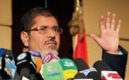 Morsi sticks by disputed decree after meeting judges
