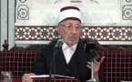 Pro-Assad cleric among 42 killed in Damascus bombing