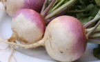 Carrots and turnips make music in Madrid veg market