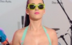 Katy Perry puts Twitter army on standby