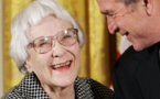 'To Kill a Mockingbird' author Harper Lee dies at 89