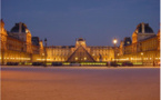 French artist makes Louvre pyramid disappear